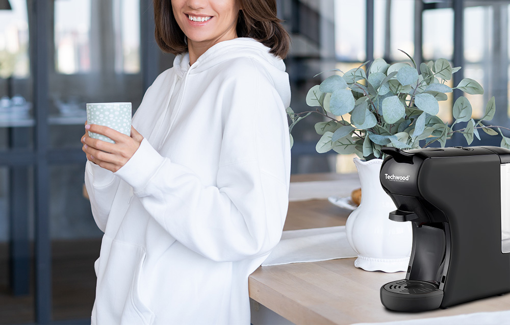 Techwood TCA-196N Cafetière à capsules - noir